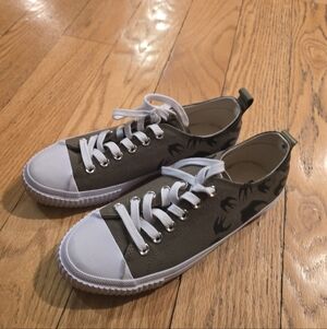 Alexander McQueen MCQ Olive Green Swallow Vulc Minimalist Sneakers Size 8.5